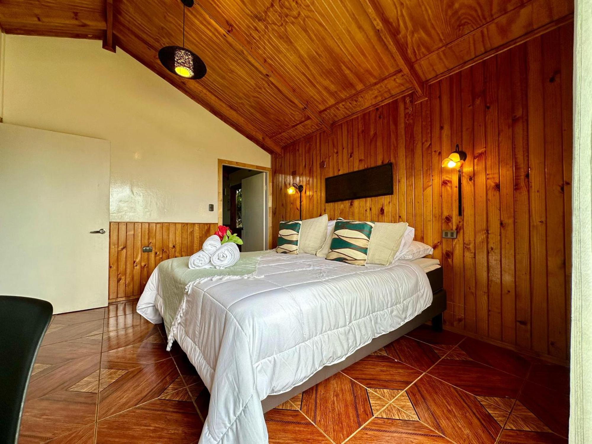 Paraiso Sunset Bungalows Hanga Roa Bagian luar foto