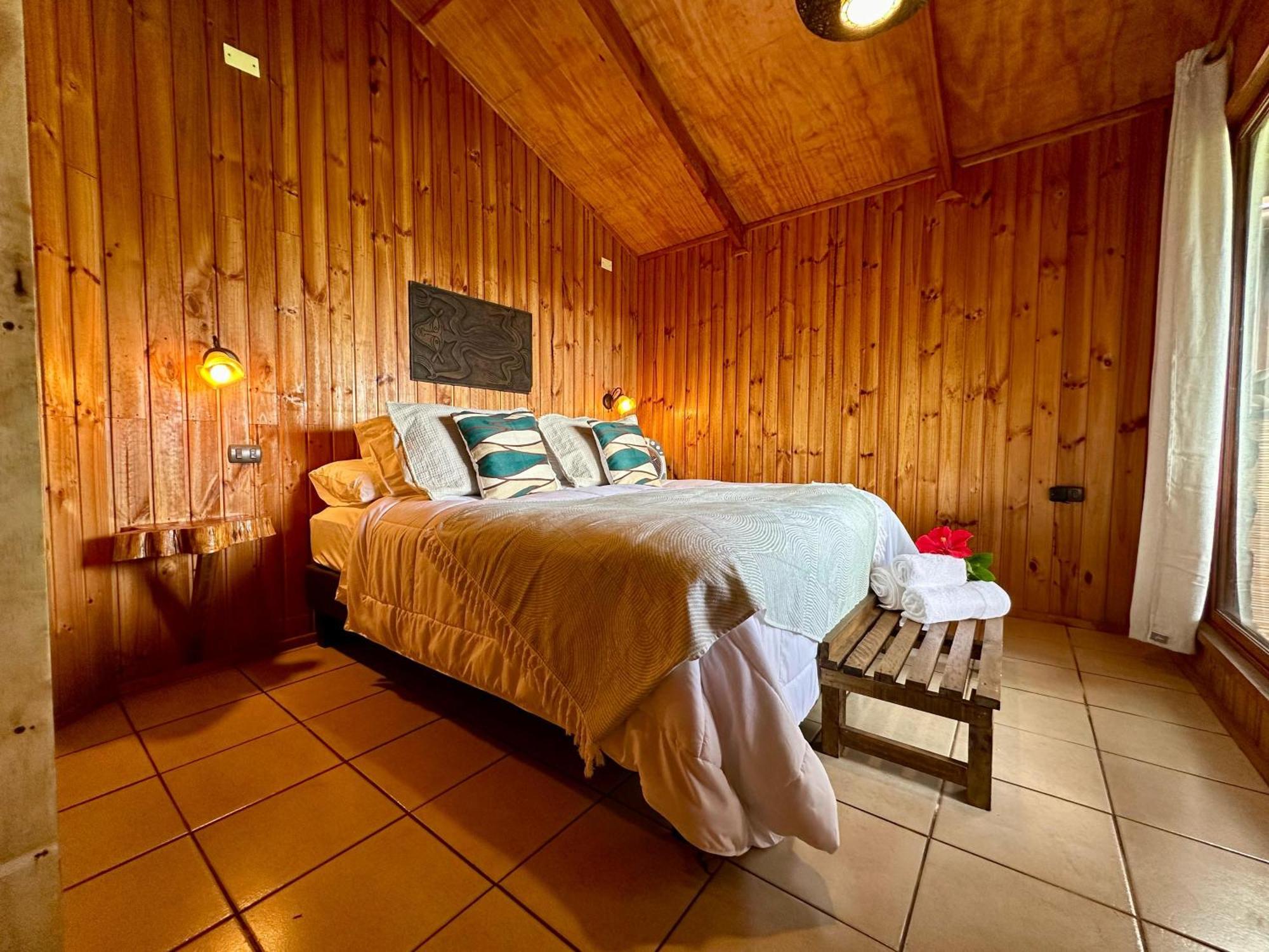 Paraiso Sunset Bungalows Hanga Roa Bagian luar foto