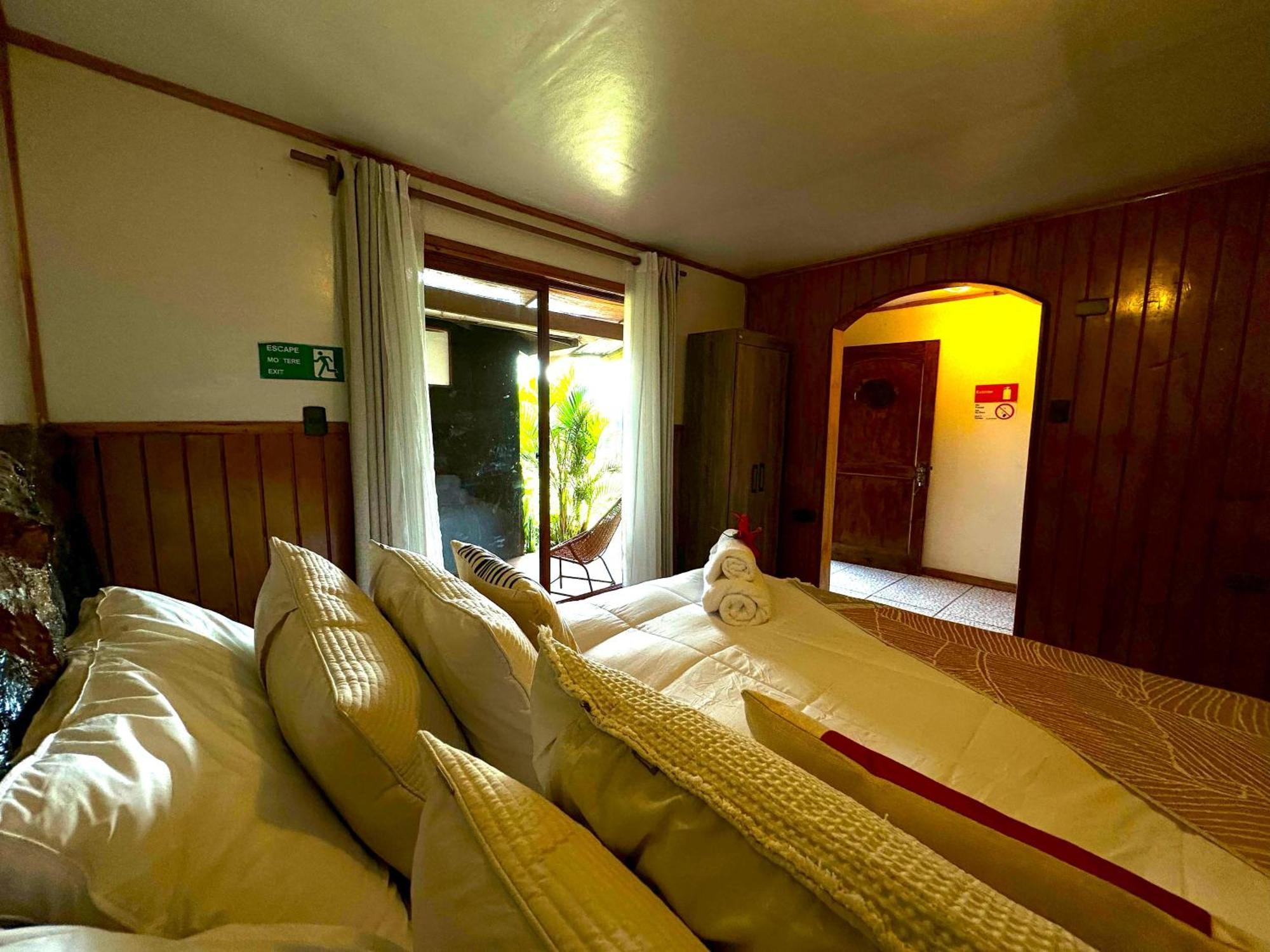 Paraiso Sunset Bungalows Hanga Roa Bagian luar foto