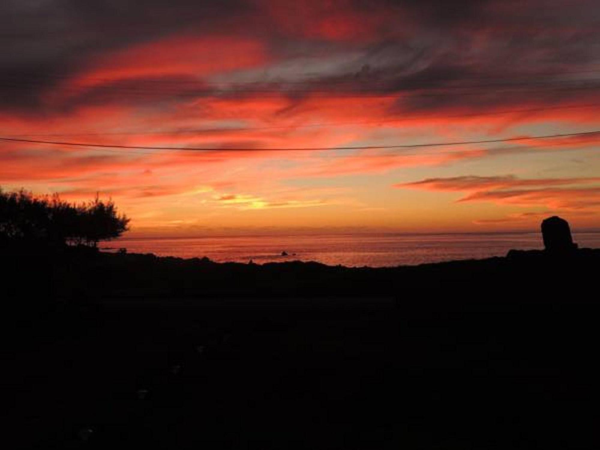 Paraiso Sunset Bungalows Hanga Roa Bagian luar foto